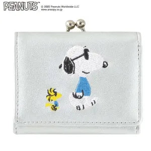 Snoopy Tri-fold Wallet / Silver / Joe Cool