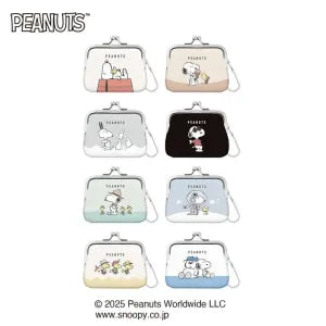 Snoopy Trading Clasp Coin Case