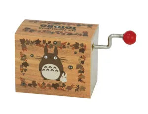 Hand-rolled musical box Totoro, wood grain